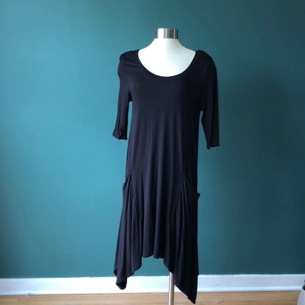 Francescas Black Dress